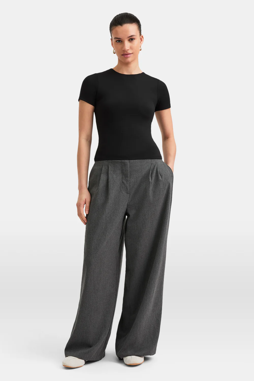 365 Crew Neck Short Sleeve T-Shirt - Shadow Black - Image 3