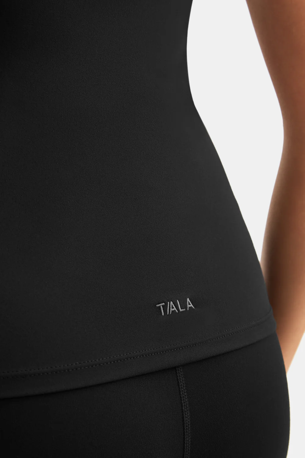 DayFlex Plunge Top - Shadow Black - Image 6