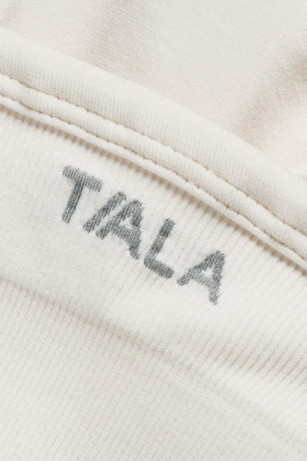 Sculpt Seamless Bandeau Sports Bra - Milk Marl - Image 6