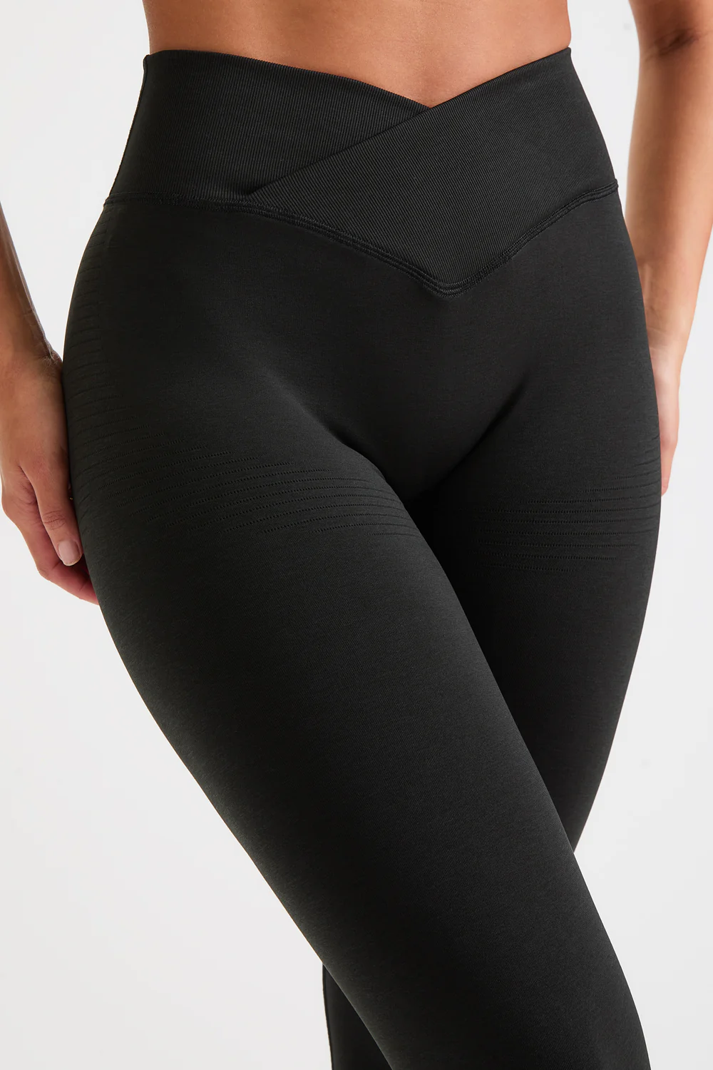 Sculpt Seamless Wrap Scrunch Legging - Black Marl - Image 4