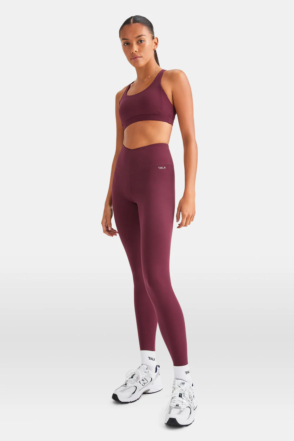 SkinLuxe V-Waist Legging - Burgundy - Image 3