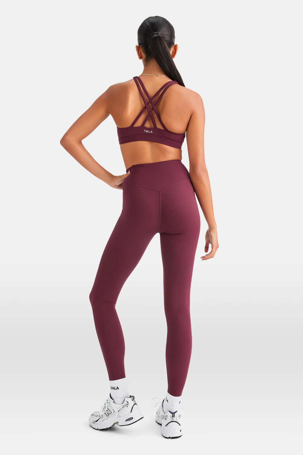 SkinLuxe V-Waist Legging - Burgundy - Image 8