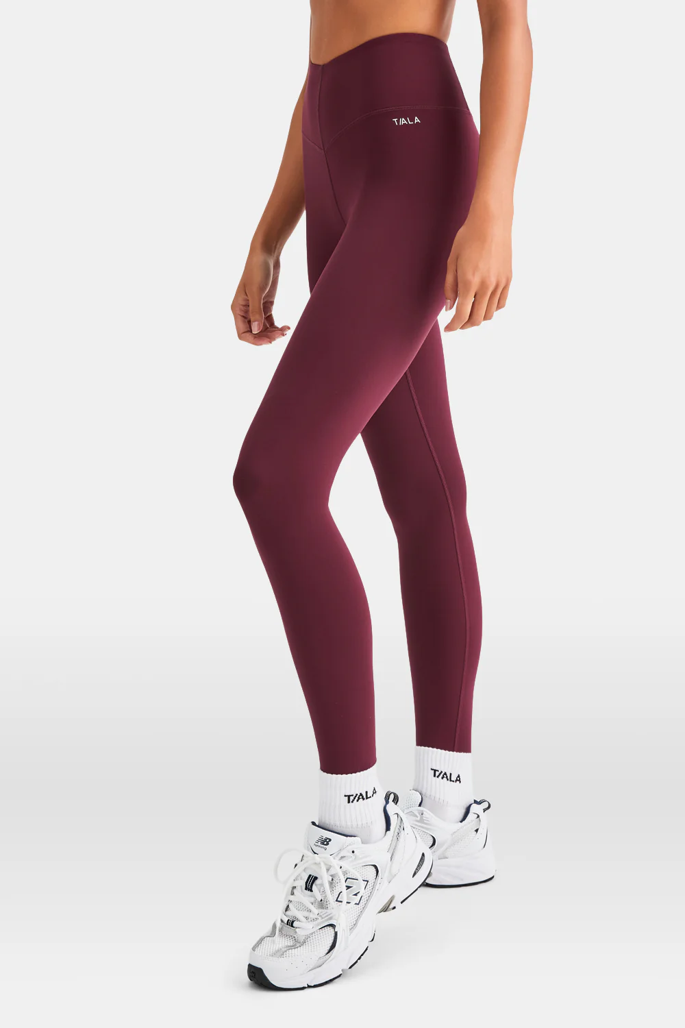 SkinLuxe V-Waist Legging - Burgundy - Image 9