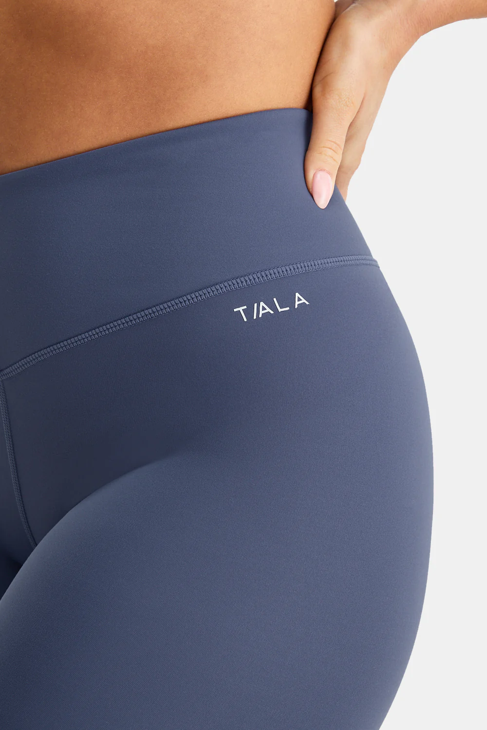 SkinLuxe V-Waist Legging - Vintage Blue - Image 11